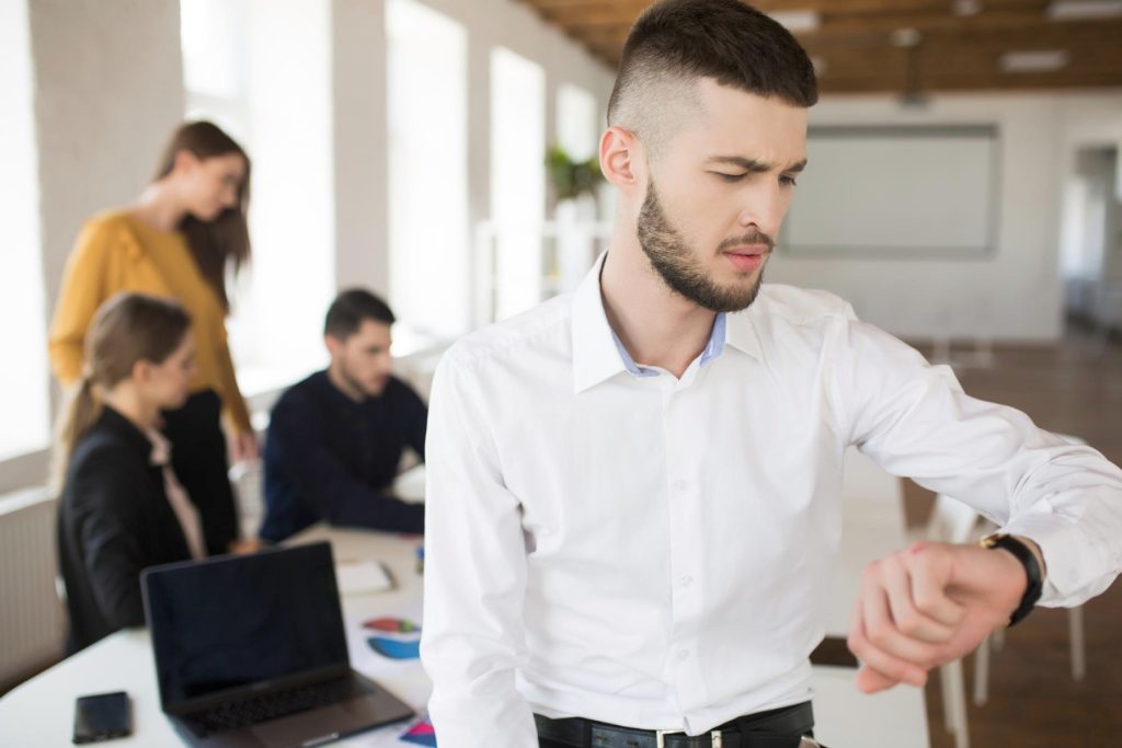 California daily overtime rules for hourly employees