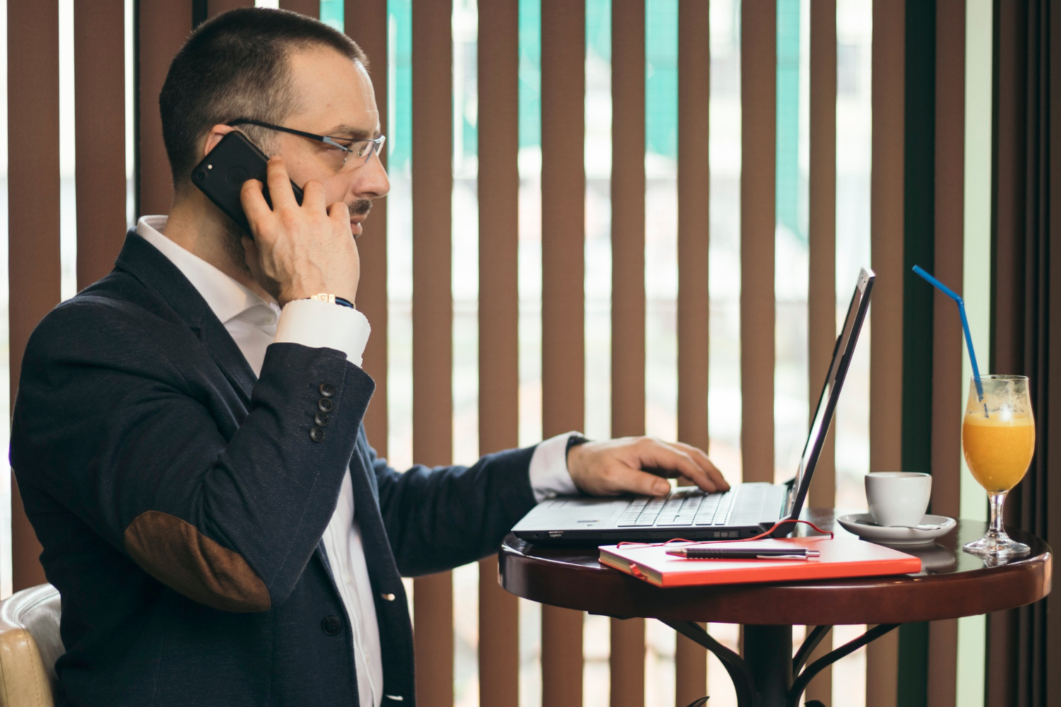 California daily overtime rules and unpaid overtime on a pay stub