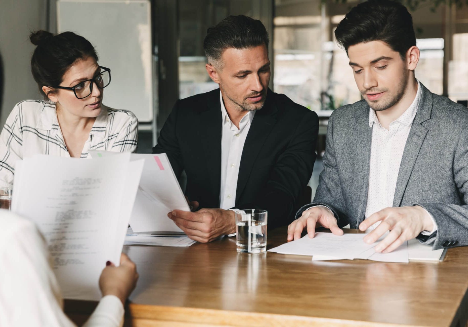 Nevada employment lawyer advising an employee on settling versus litigating an employment claim